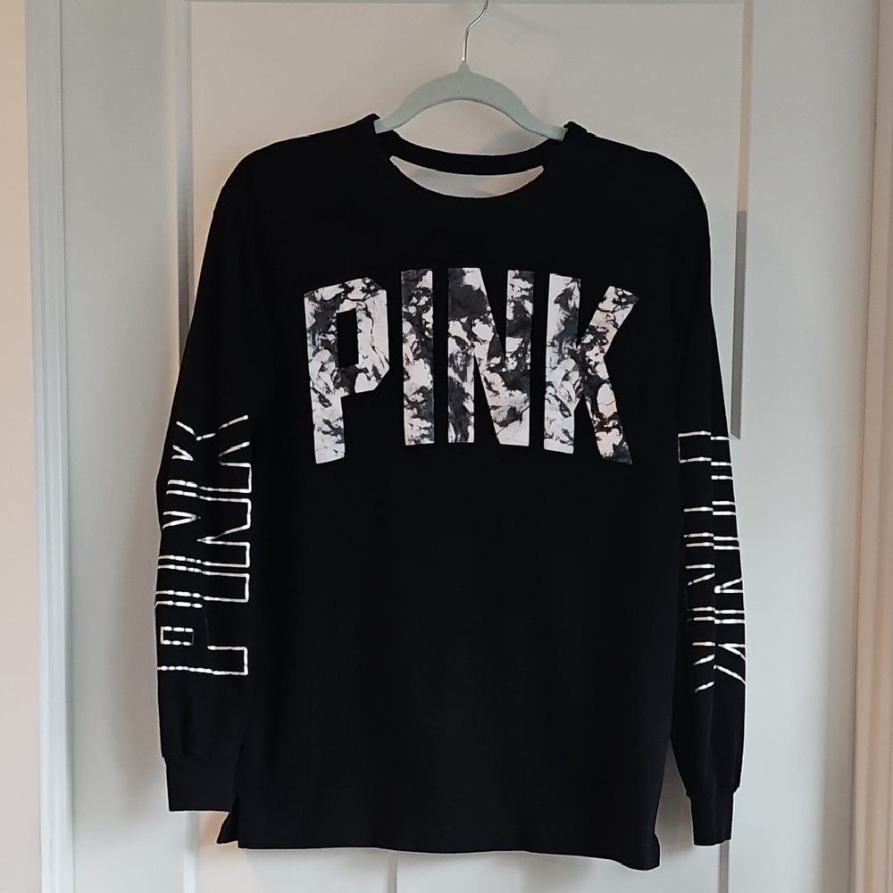 PINK Victoria's Secret Black Long Sleeve Tee